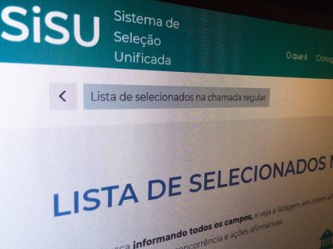 Confira notas de corte de medicina e direito do 1º dia de inscrições no Sisu 2022.1
